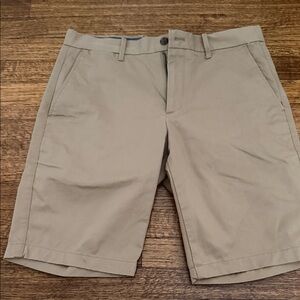 GAP Men's Khaki Flat Front Shorts